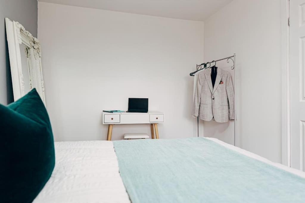 Park & Relax In 1Bd Central Liverpool Home Εξωτερικό φωτογραφία