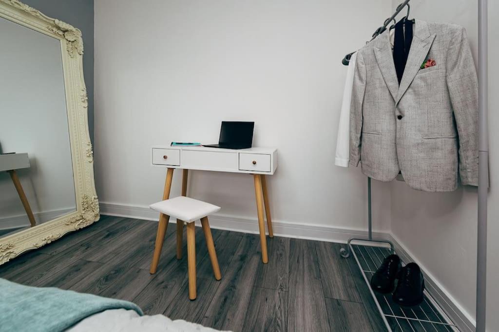 Park & Relax In 1Bd Central Liverpool Home Εξωτερικό φωτογραφία