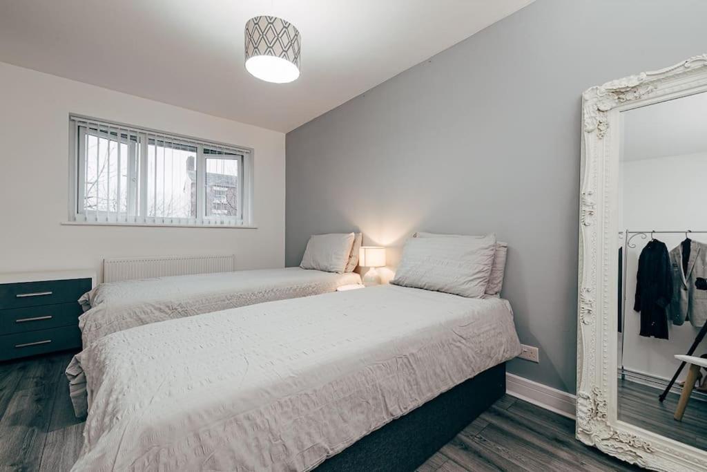 Park & Relax In 1Bd Central Liverpool Home Εξωτερικό φωτογραφία